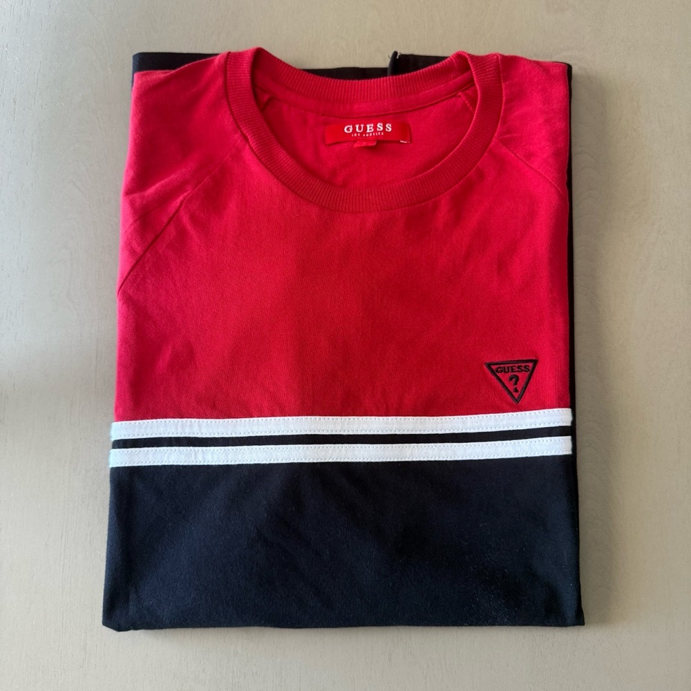 Guess T-Shirt